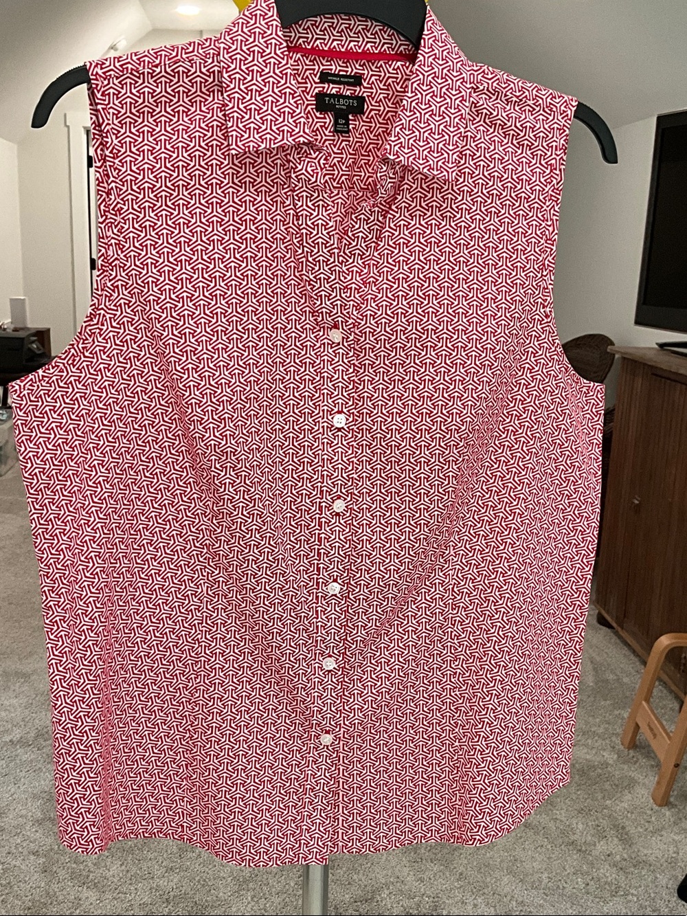 Talbots Sleeveless Button Up